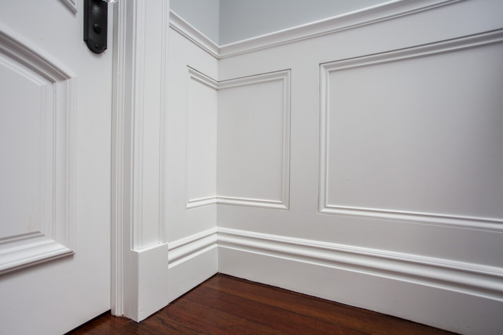 wainscoting wall